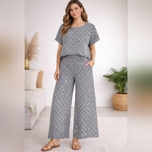 Piper & Scoot Two-Piece Set – Top + Wide Leg Pants (Size M) NWT